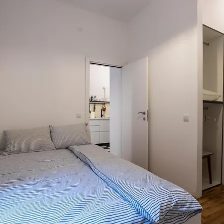 아파트 Center Suites, Two Connected Apartments, 10 Guests