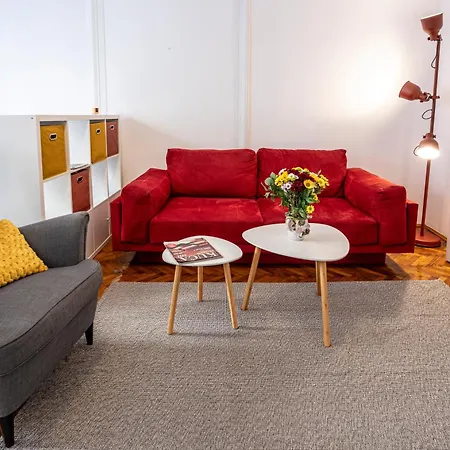 Center Suites, Two Connected Apartments, 10 Guests 아파트 베오그라드