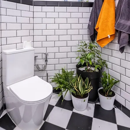 Center Suites, Two Connected Apartments, 10 Guests 아파트 베오그라드