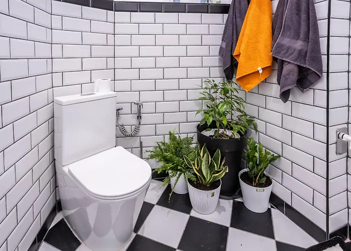 Center Suites, Two Connected Apartments, 10 Guests 아파트 베오그라드